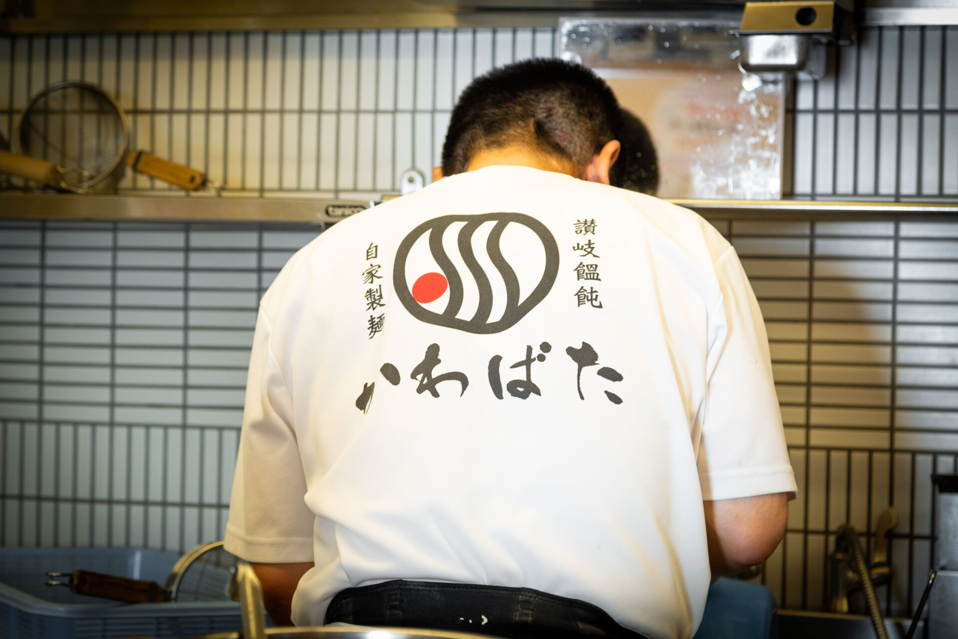 その他_大将背中_0001